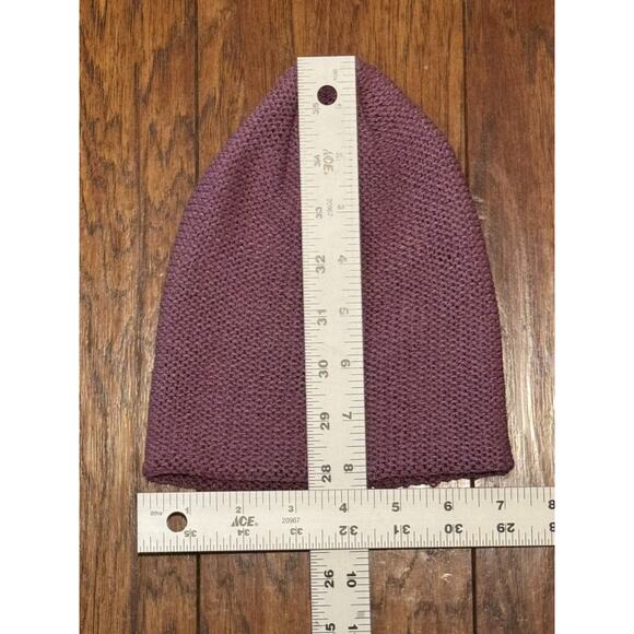 Volcom Women's Mauve Beanie - No Tag - Picture 4 of 6